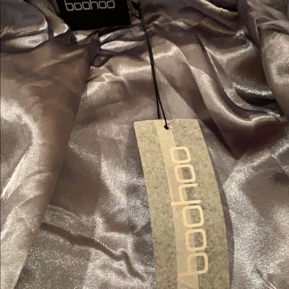 LAST ONE GORGEOUS BLUE COLOR BOOHOO OVERSIZED TEDDY FAUX FUR COAT - Picture 15 of 16